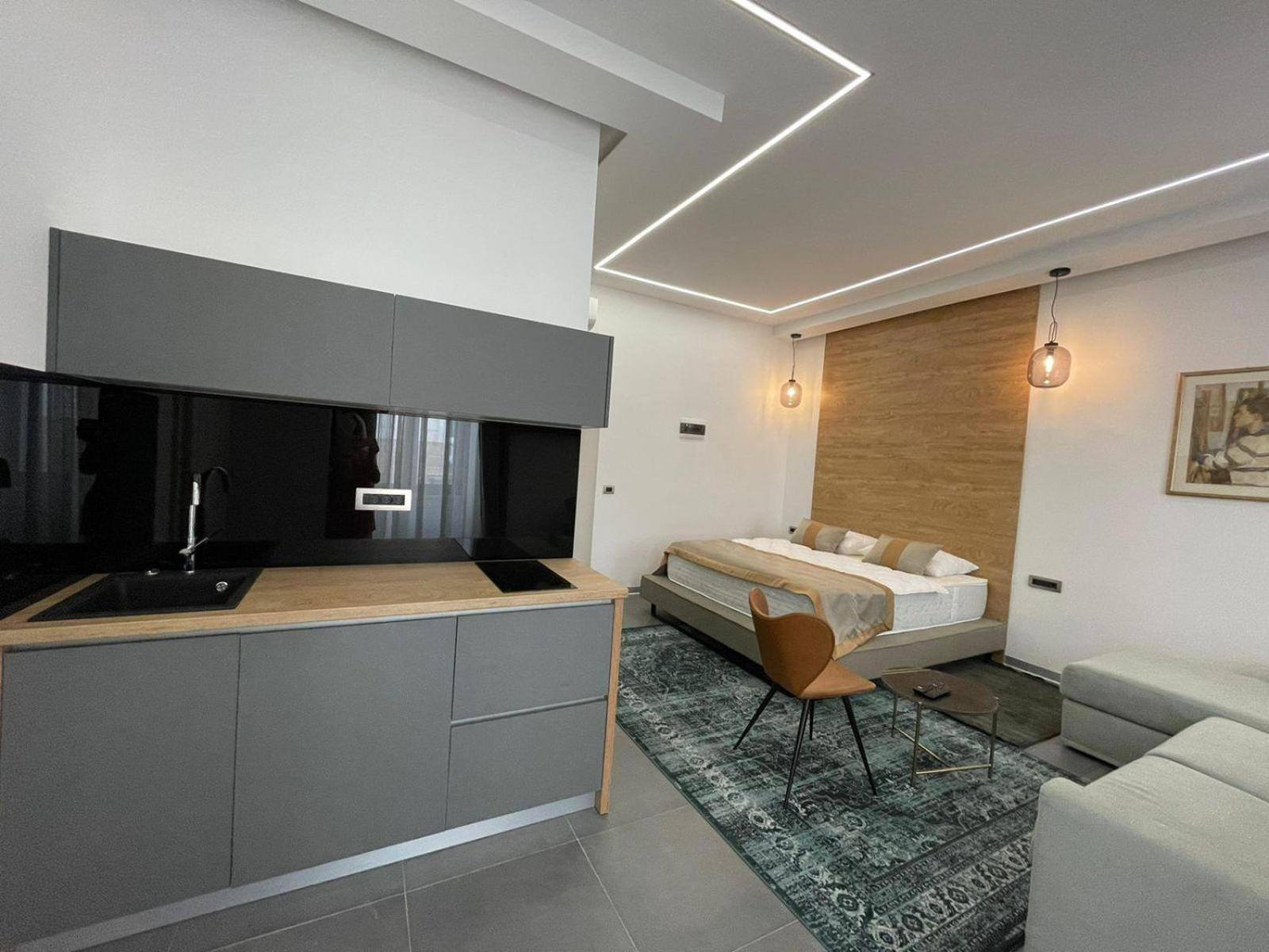 Luxury Marina Apartment