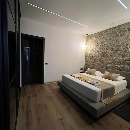 Luxury Marina Apartments Rijeka Exterior photo