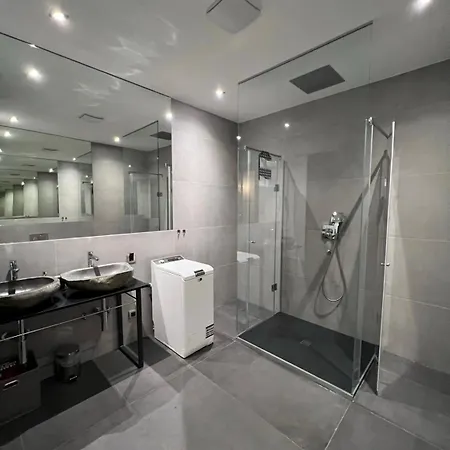 Luxury Marina Apartments Rijeka Exterior photo