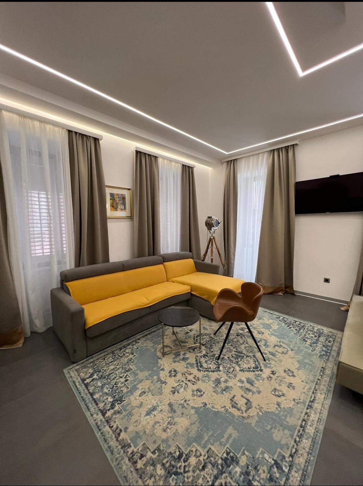 Luxury Marina Apartment *